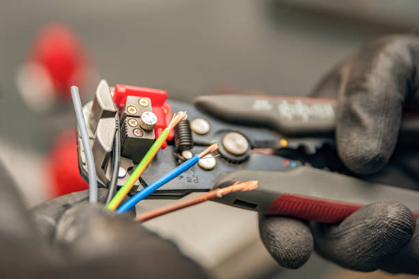 Best Local Electrician Companies  in Friend, NE